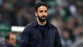 Longa vida a Rúben Amorim: treinador fica no Sporting ... até querer