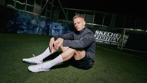 Plantel de luxo começa a ganhar forma: Zinchenko reforça equipa da Skechers