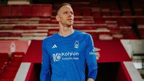 Mats Sels reforça Nottingham Forest de Espírito Santo