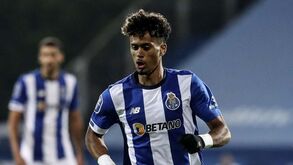 Último treino do FC Porto antes da receção ao Rio Ave ainda com quatro baixas