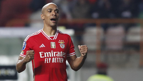 João Mário iguala jogos pelo Sporting