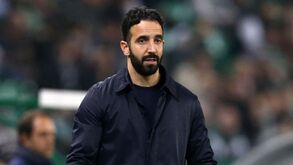 Alteração à vista no corredor direito: o onze provável do Sporting para o jogo com o Famalicão