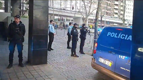 O momento em que Vítor Aleixo saiu do TIC do Porto para regressar à esquadra da PSP da Bela Vista