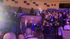 Receção apoteótica a Pinto da Costa no Coliseu do Porto: presidente do FC Porto emocionado