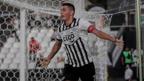 Paraguai: Óscar Cardozo volta a marcar pelo Libertad