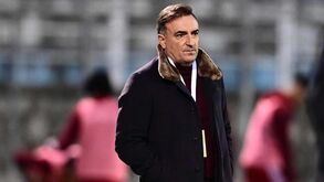 Carlos Carvalhal deixa o Olympiacos