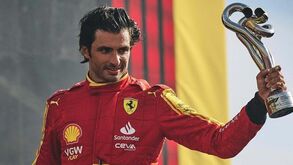 Carlos Sainz sobre perder a vaga na Ferrari para Hamilton: «Não é a melhor sensação»