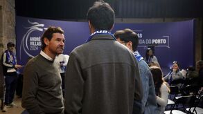 Sede de campanha de André Villas-Boas vandalizada 