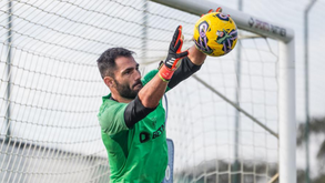 Adán de regresso à baliza do Sporting