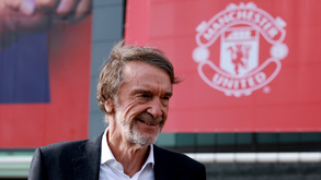 Premier League aprova compra de 25% do Manchester United por parte de Sir Jim Ratcliffe