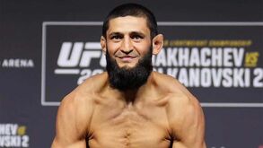 Khamzat Chimaev descarta participação no UFC 300