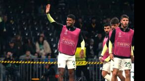 Do apoio especial de Matheus Reis ao 'suspeito' do costume: Sporting mostra os bastidores do jogo com o Young Boys