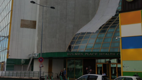Exterior do Estádio José Alvalade está a ser preparado para receber a cor verde