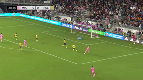 'Frango' do guarda-redes após assistência de Messi: assim foi o 1.º golo do Inter Miami na MLS 2024