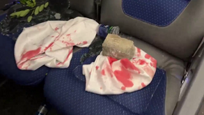 Fortaleza mostra danos no autocarro após o violento ataque dos adeptos do Sport Recife