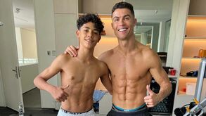 Cristiano Ronaldo mostrou foto com o filho após treino e reações dispararam: «Estás a criar um monstro»