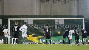 A crónica do Rio Ave-Sporting, 3-3: dois pontos a voar em vendaval de erros