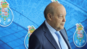 Pinto da Costa propõe Comité de Auditoria Independente com membros das várias listas