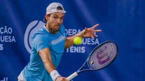João Sousa anuncia despedida