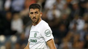 Paulinho continua entregue ao departamento médico do Sporting