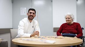 Paulinho e companhia numa visita especial a adeptos mais velhos