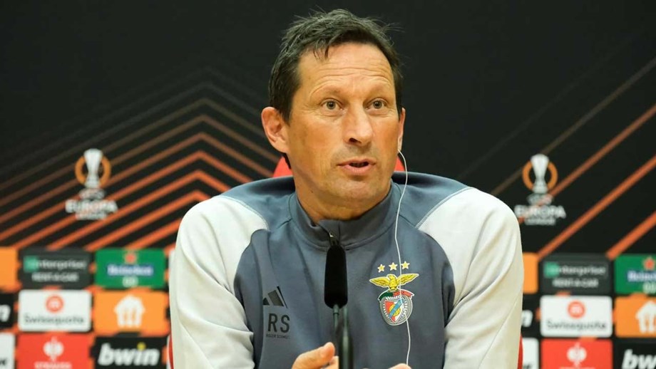 A 'boa fase do Benfica', João Neves 'precisará de tempo' e os elogios de João Mário: tudo o que Schmidt disse