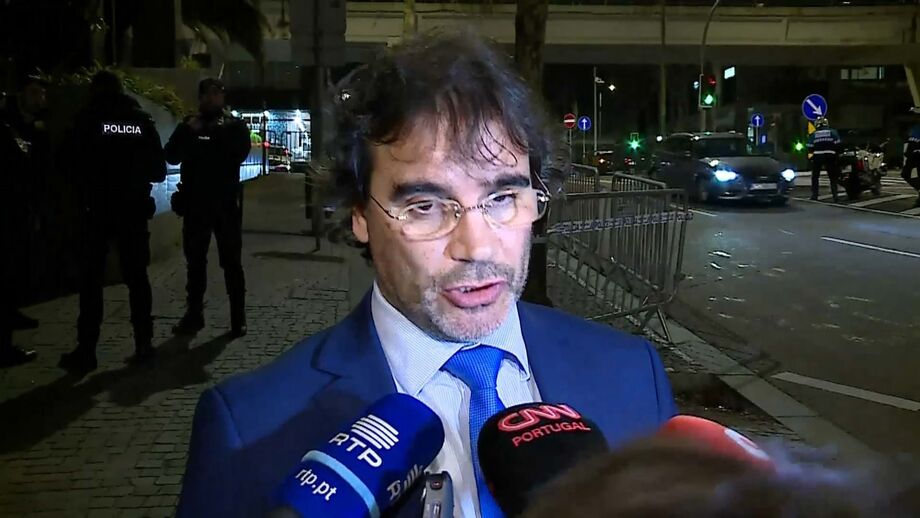Jorge Filipe Correia falou aos jornalistas à saída do Tribunal de Instrução Criminal do Porto