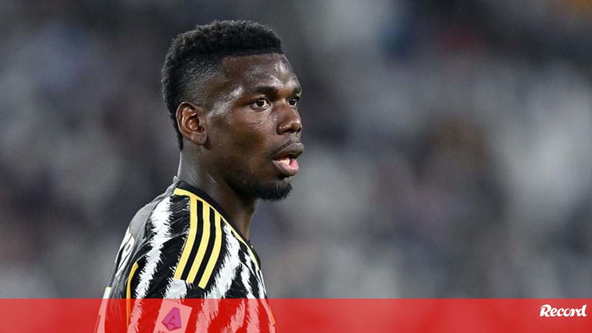 Federação Francesa apoia Pogba após suspensão de quatro anos