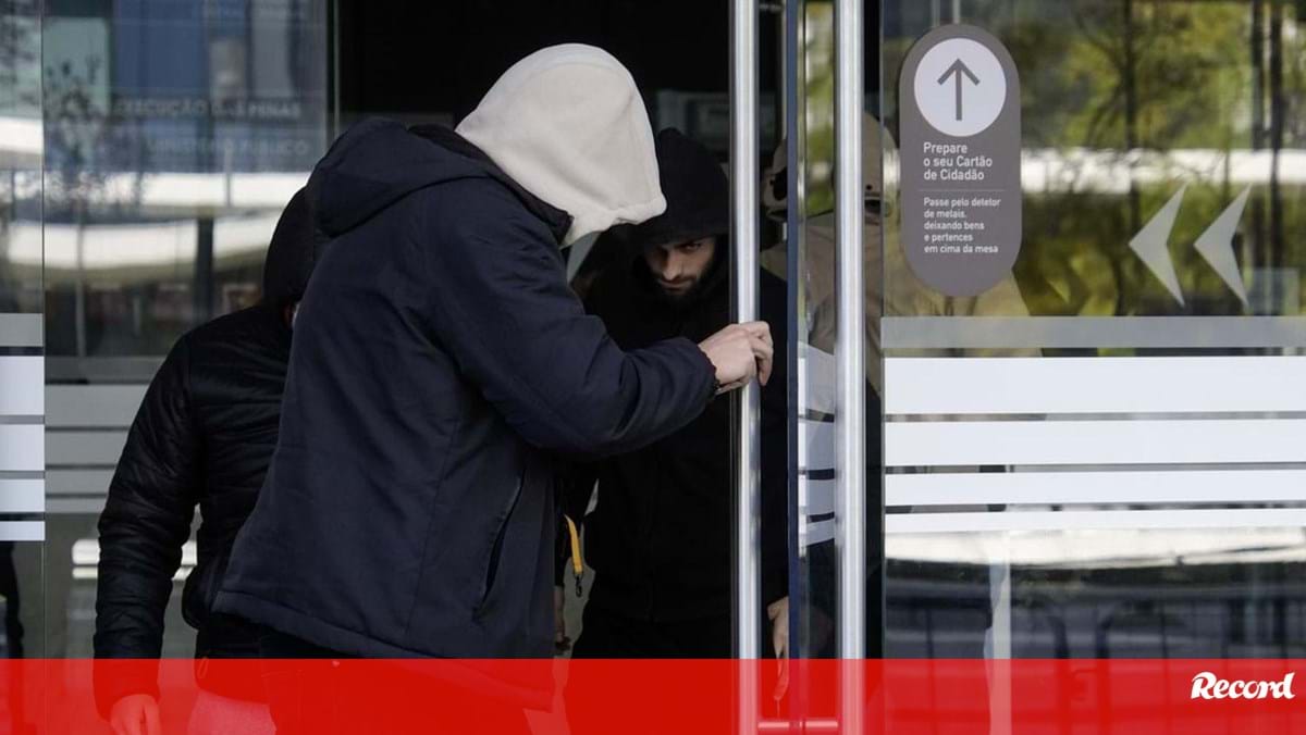 Reportagem de Record alvo de tentativa de intimidação durante julgamento dos casuals dos No Name Boys