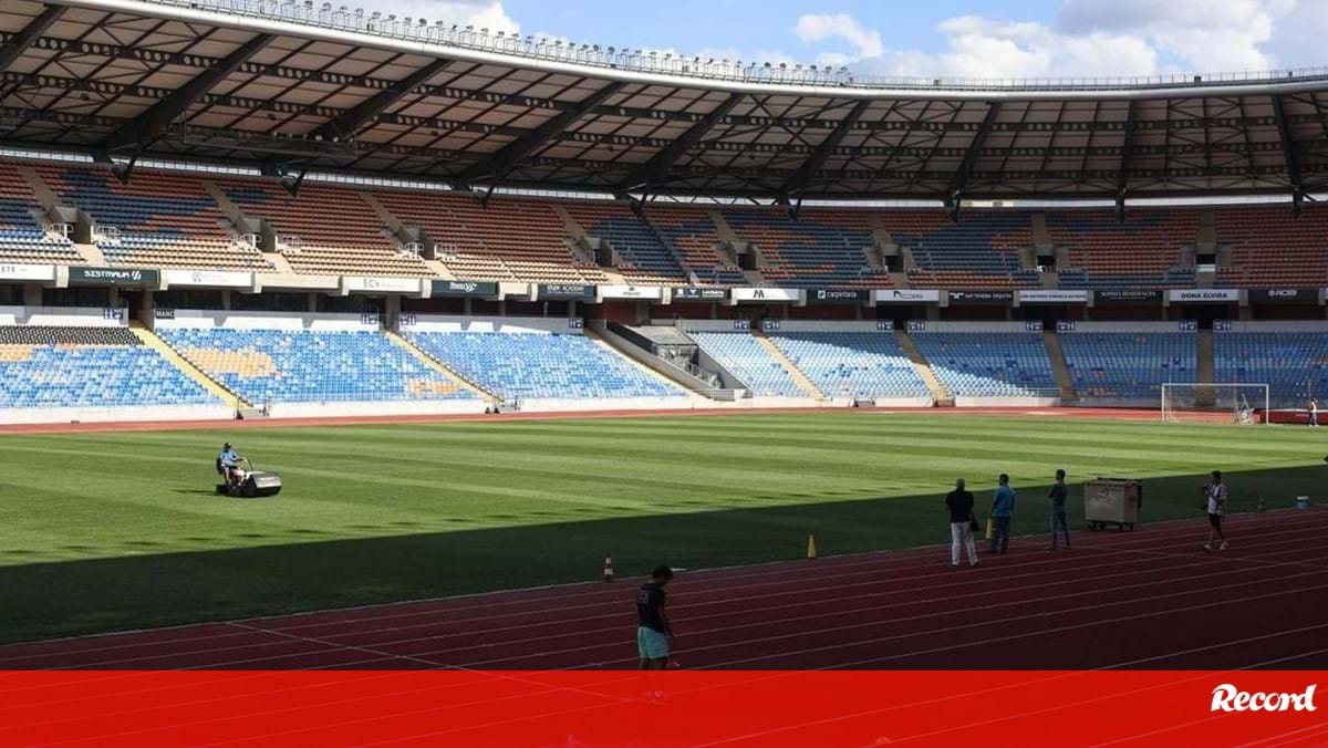 Protocolo para utilização do Estádio de Coimbra sujeito a parecer