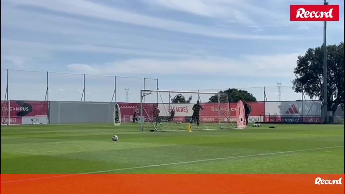 Olhos postos em Trubin: assim prepara o guarda-redes o jogo com o Rangers