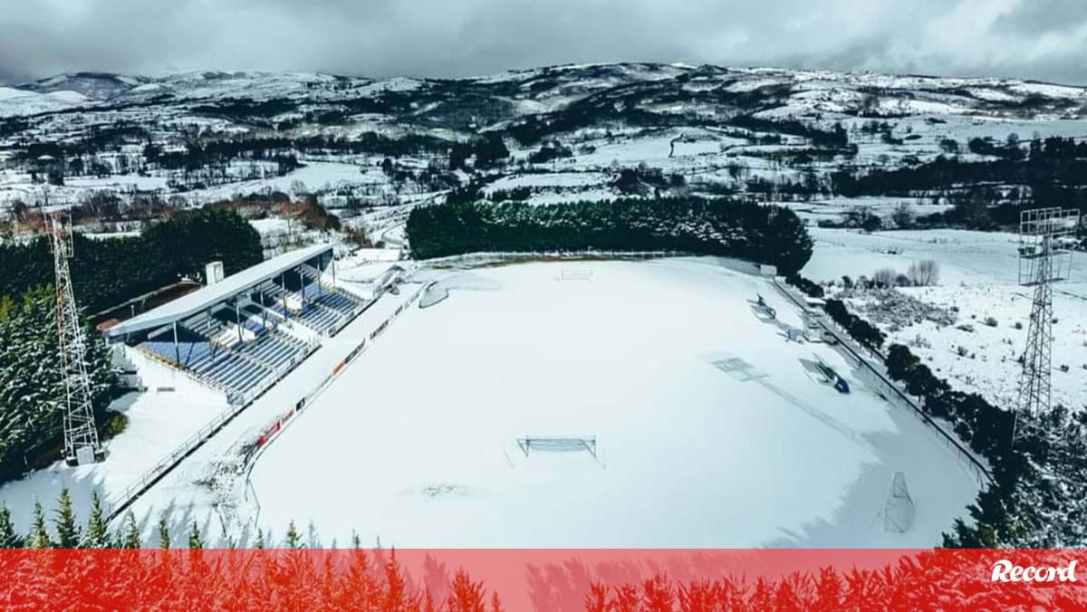 Impressionante: forte nevão força adiamento do Montalegre-Limianos