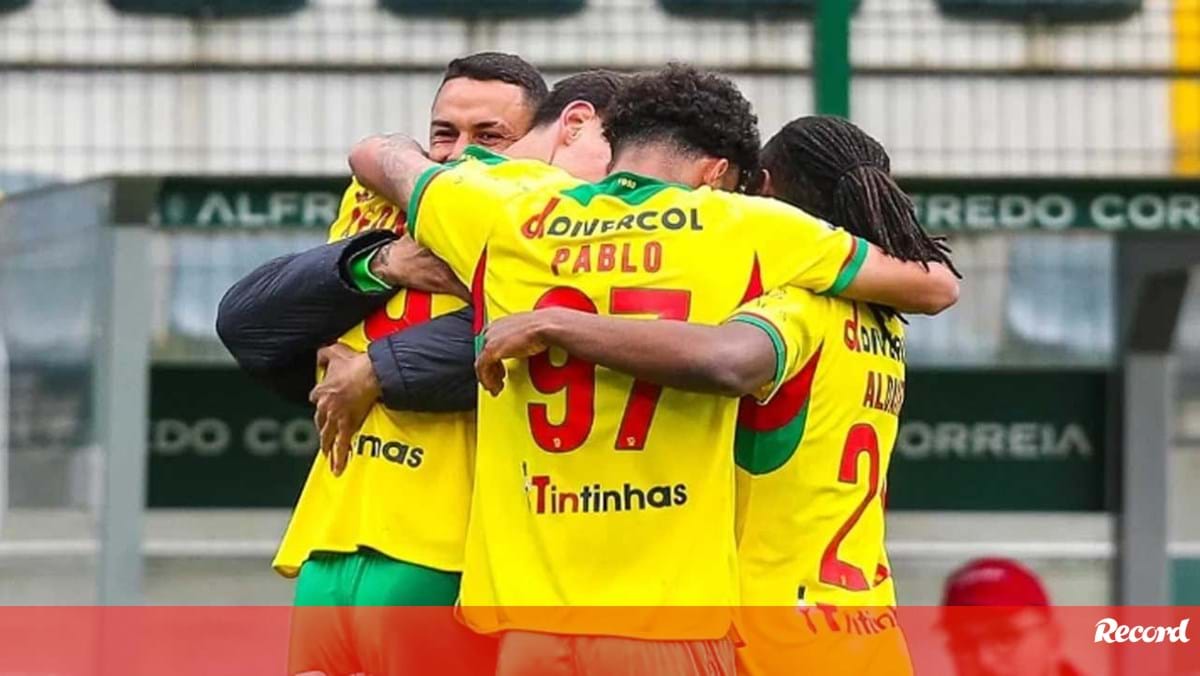 P. Ferreira-Torreense, 2-0: pacenses sobem provisoriamente ao sexto lugar