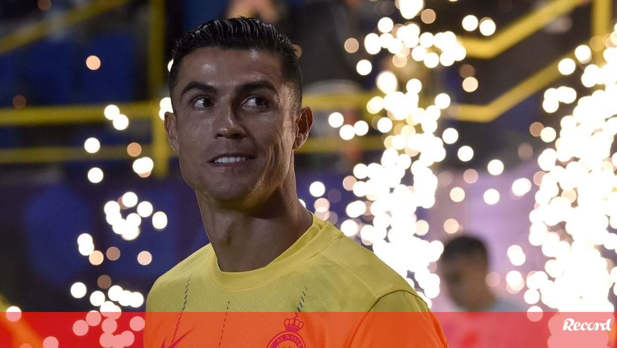 Cristiano Ronaldo pede apoio em massa dos adeptos do Al Nassr: «Gostava de ver um inferno»