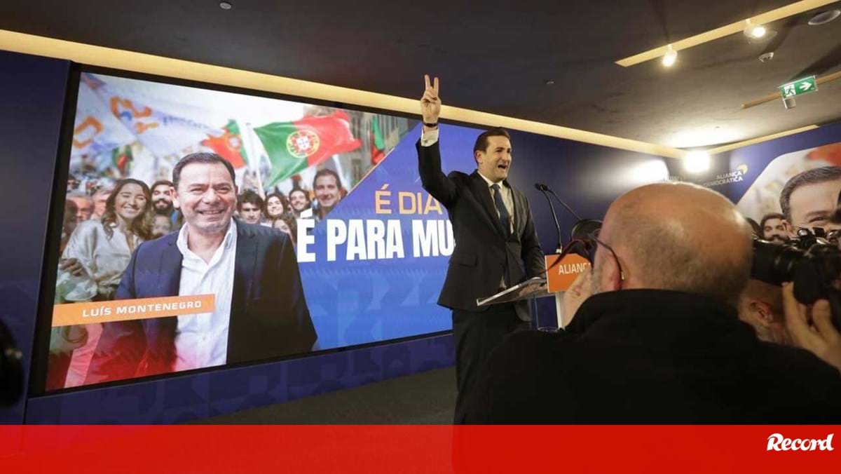 AD na frente com ligeira vantagem em Parlamento com maioria de direita: reações e contagem de votos nas legislativas