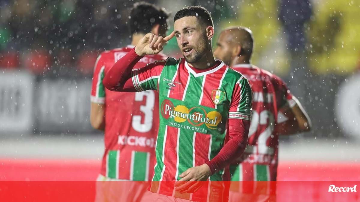 Kikas foi o jogador da semana na Liga Record