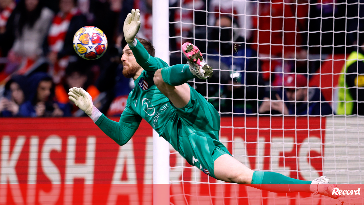 Oblak após brilhar nos penáltis do At. Madrid-Inter: «Hoje podem ir todos felizes para casa»