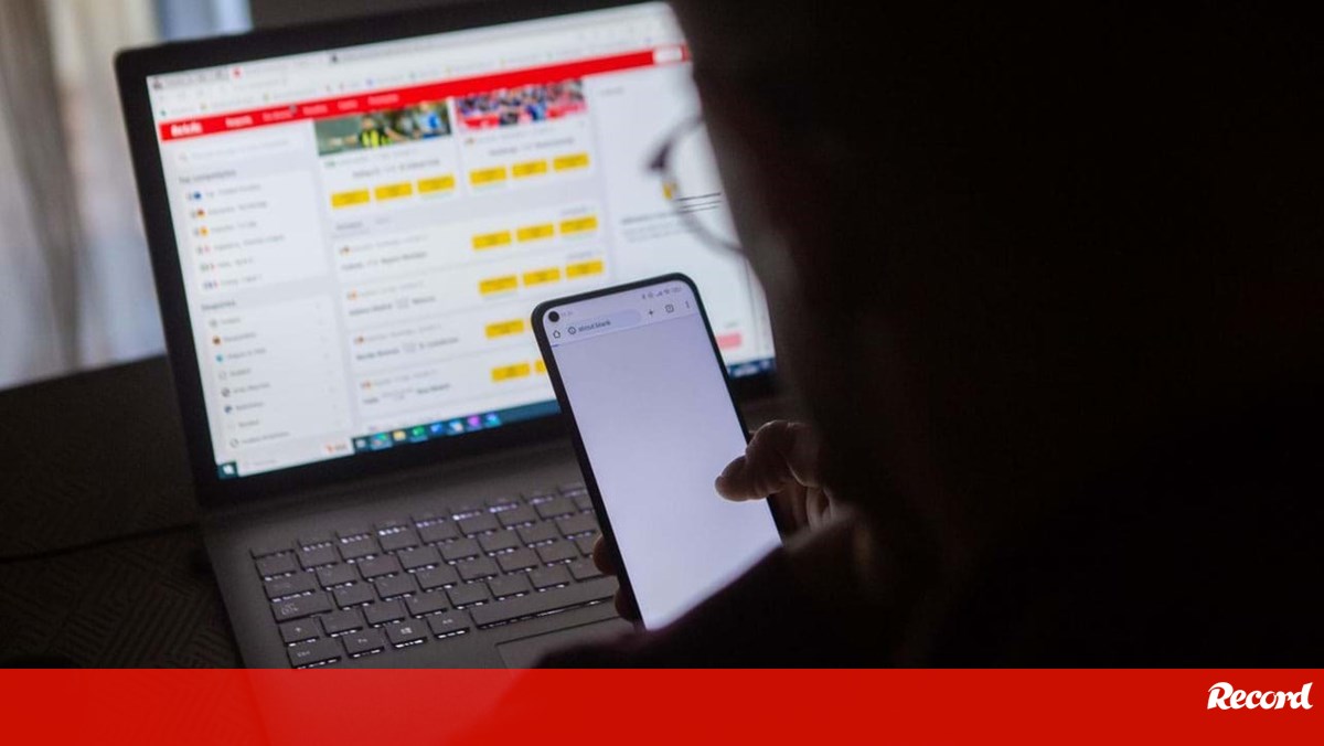 Apostas rendem 67 milhões de euros às federações: futebol 'levou' 50 milhões