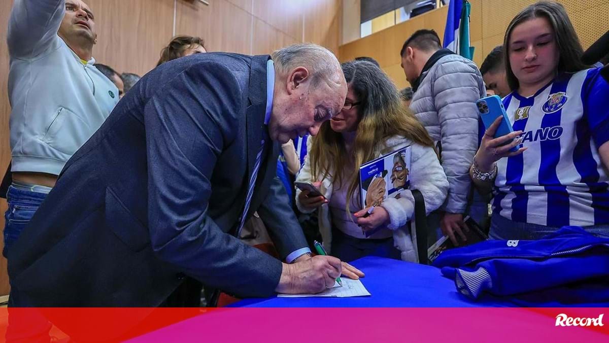 Pinto da Costa quer premiar sócios mais ativos abrindo-lhes as portas do Olival