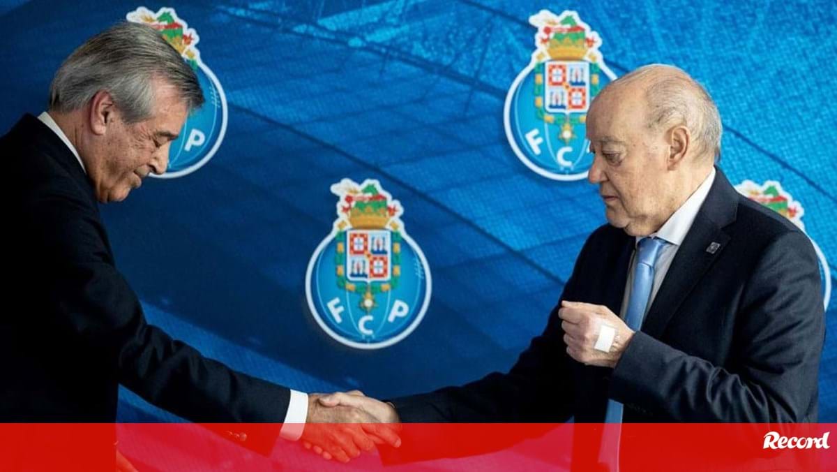 Fernando Gomes está de saída do FC Porto e Pinto da Costa recorda conversa: «Fiquei preocupado....»