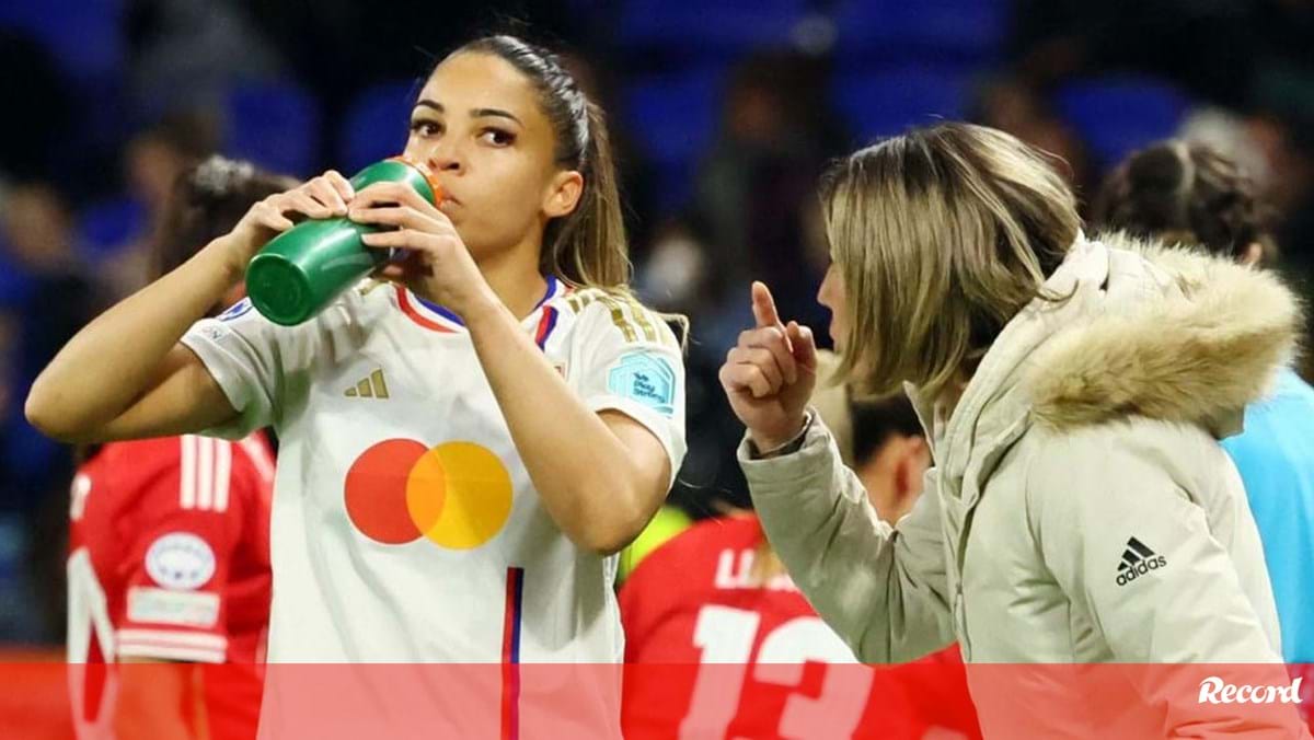 Sonia Bompastor: «No final, disse à treinadora do Benfica que eles devem estar orgulhosos»