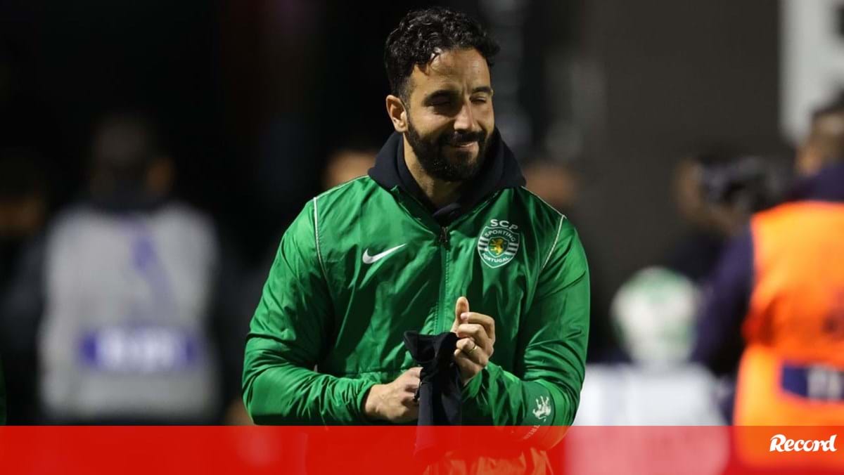 Amorim não pensa no Liverpool: «O foco está em ganhar ao Benfica»