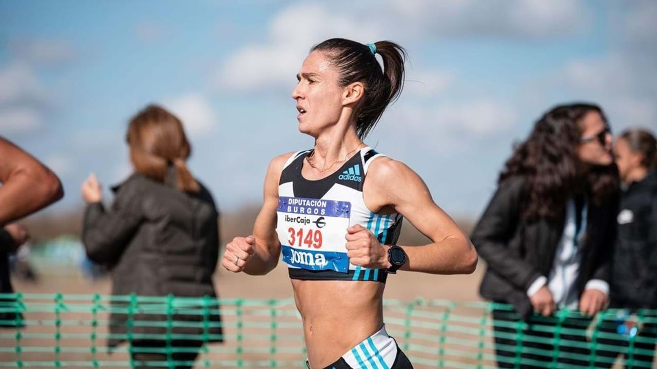 Salomé Rocha corre Maratona de Barcelona a pensar nos Jogos Olímpicos -  Record Running - Jornal Record