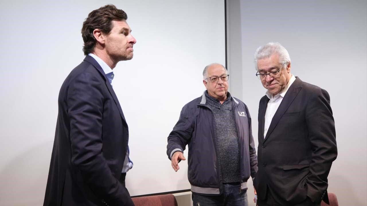 Angelino Ferreira (à direita)