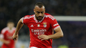 Arthur Cabral foi direto ao balneário no final do Sporting-Benfica