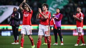 «Imagens que valem mais do que mil golos»: o gesto de Coates com João Neves no final do dérbi
