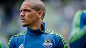 Osvaldo Alonzo assina o contrato mais curto da história do futebol