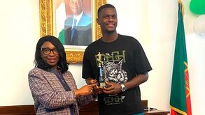 Diomande homenageado pela Embaixada da Costa do Marfim: «Ganhar perante a família e amigos é muito especial»