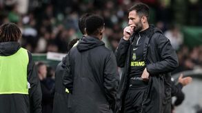 Sporting poderia contratar um substituto para Adán ainda nesta época? O que dizem os regulamentos