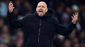 Imprensa revela reunião secreta de diretor do Man. United com novo treinador: Ten Hag sob pressão